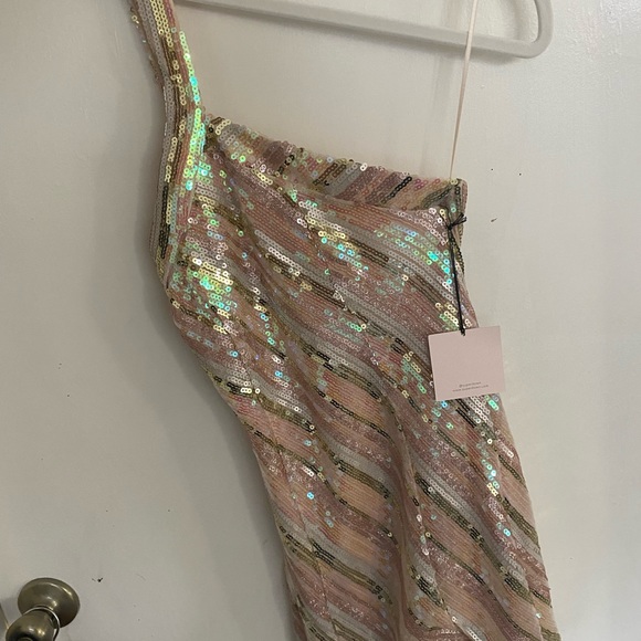 COPY - Superdown sequin mini dress - Picture 5 of 7